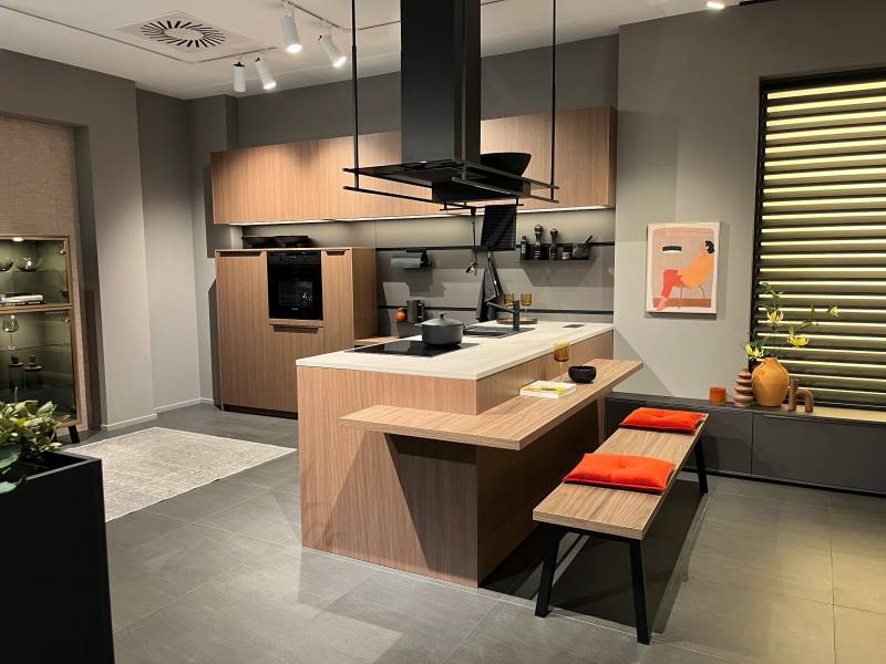 Visite de l'usine de fournisseurs en cuisine HACKER en Allemagne